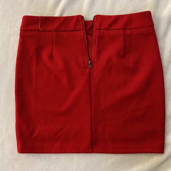 Forever 21 Red Skirt size S - Picture 4 of 5